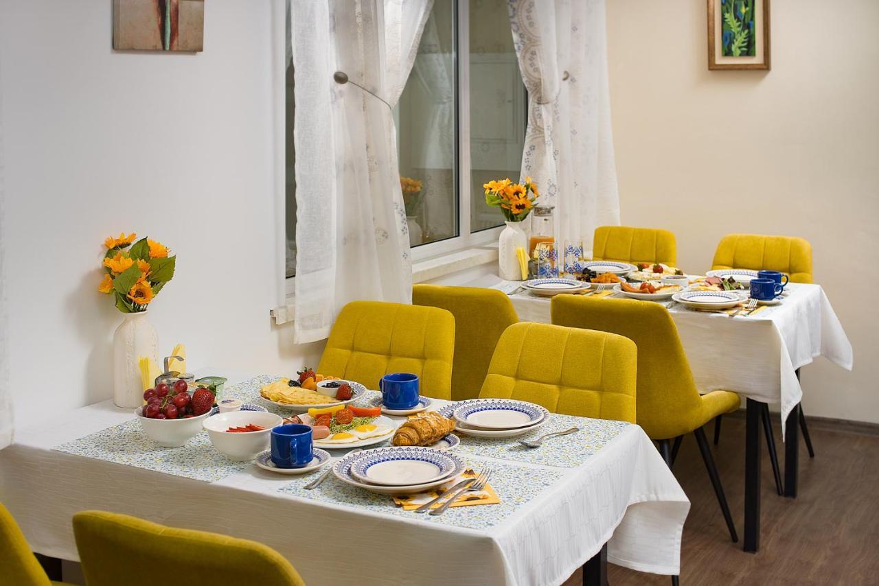 Art Hotel Кишинів Екстер'єр фото